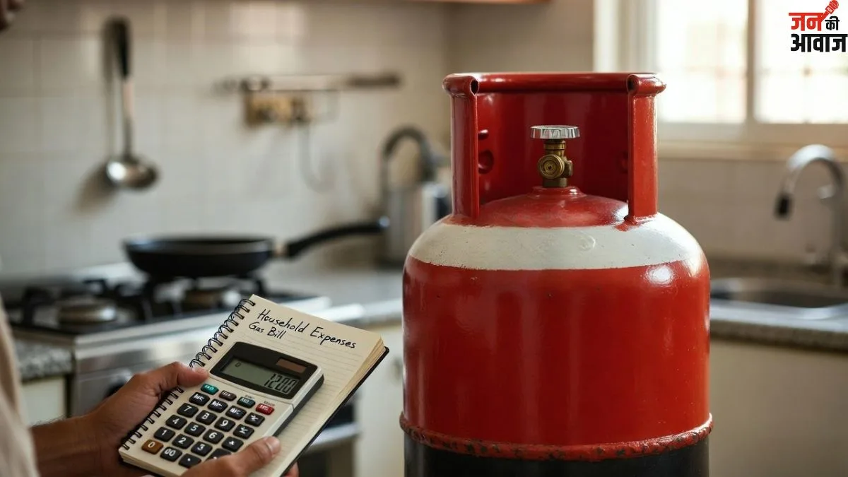 LPG Price Hike : गैस सिलेंडर के दाम बढ़े, जानें प्रमुख शहरों की नई कीमतें